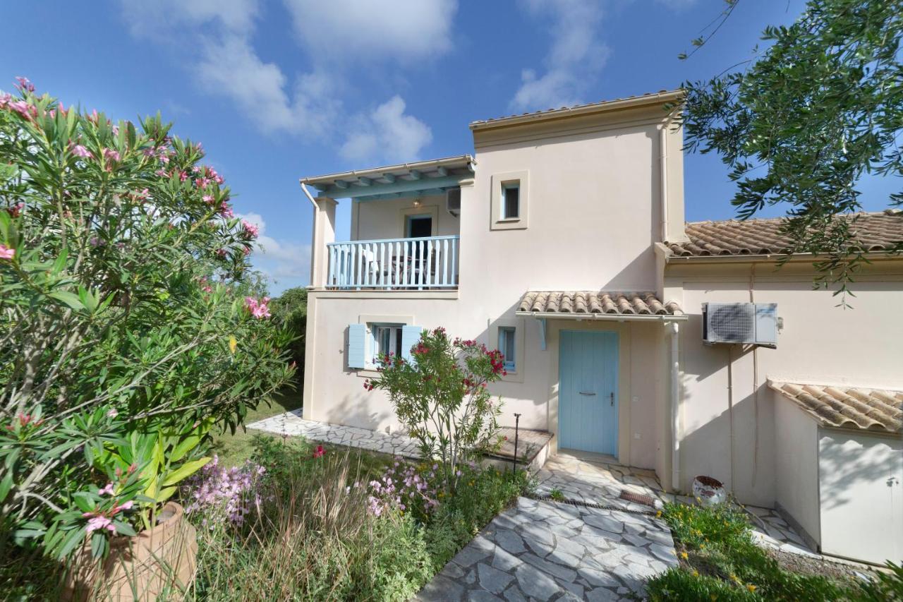Aroggia Farm Villa Xanthatai Luaran gambar