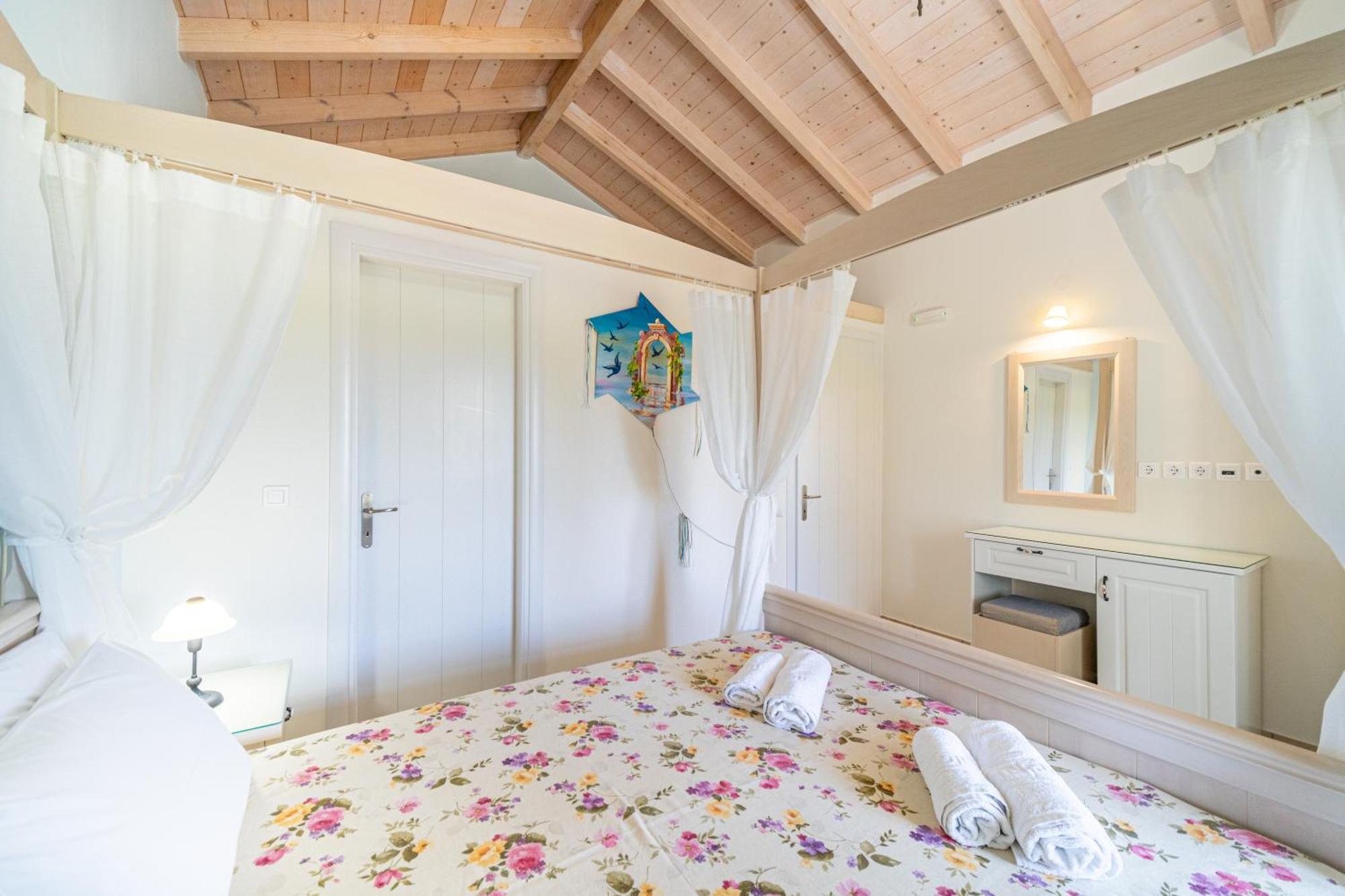 Aroggia Farm Villa Xanthatai Luaran gambar