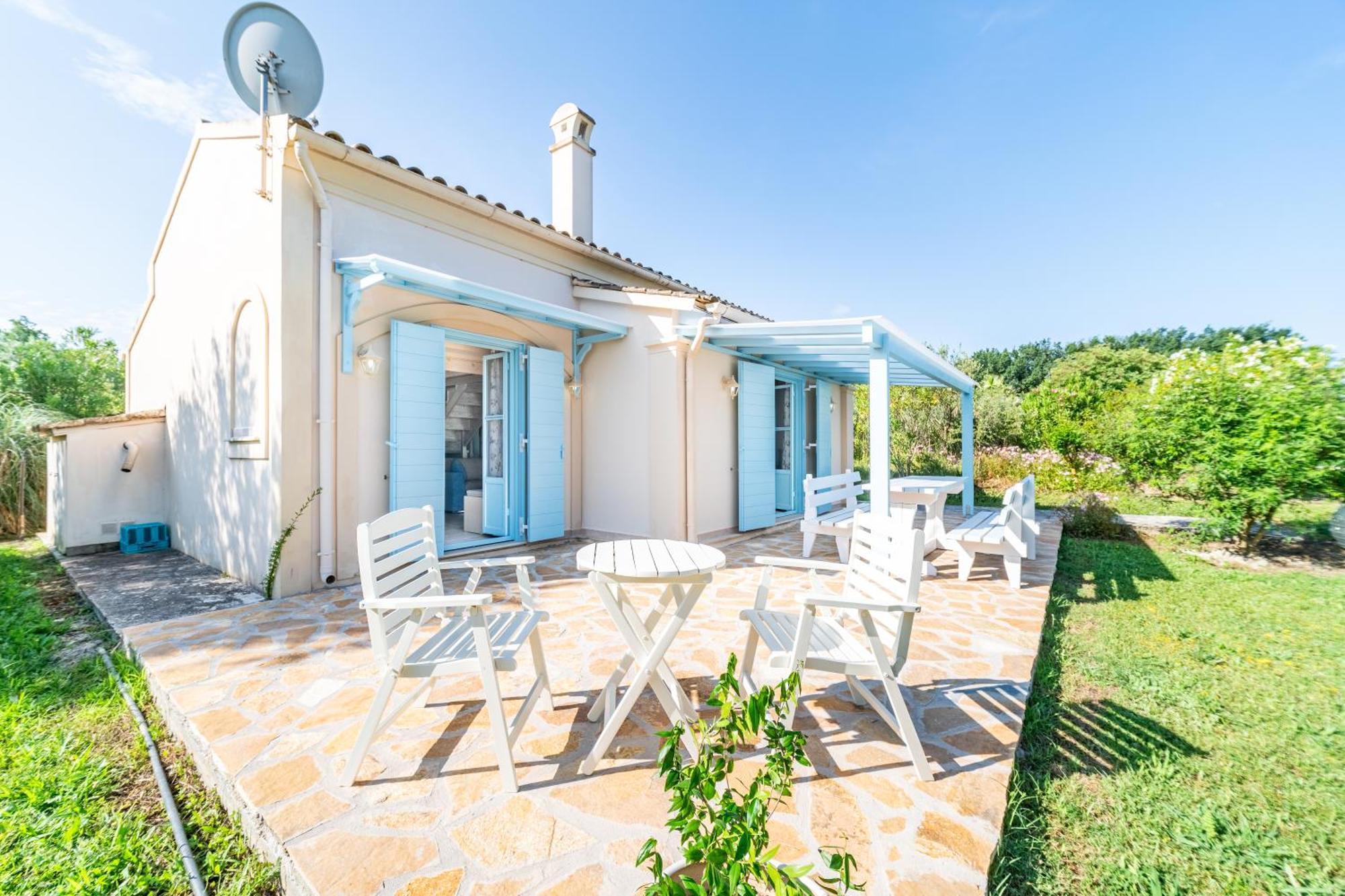 Aroggia Farm Villa Xanthatai Luaran gambar